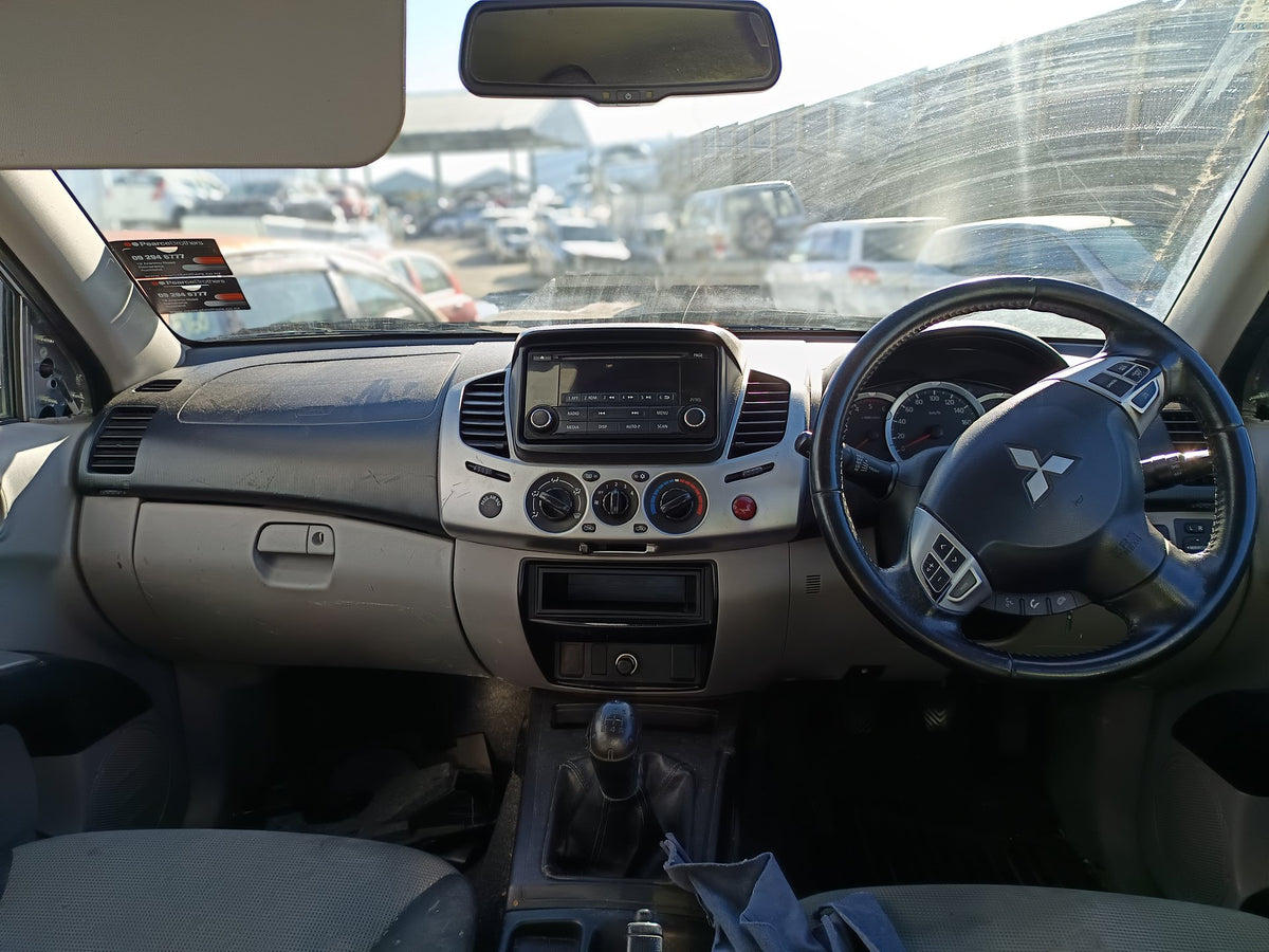 2005-2015 Mitsubishi Triton GLX