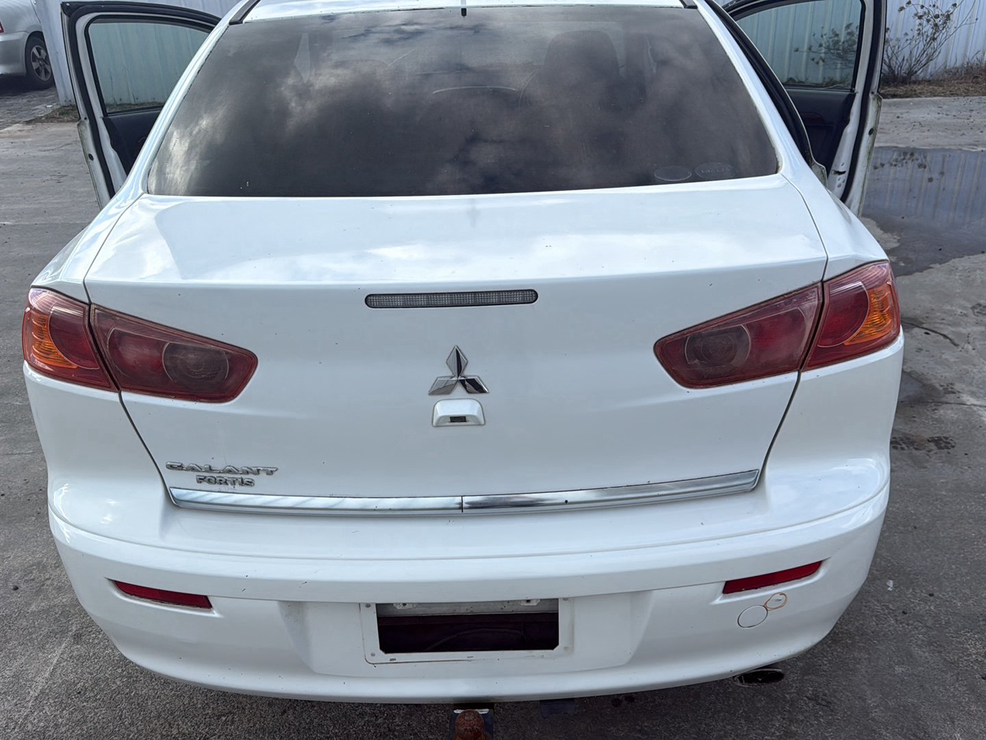 2004-2012 Mitsubishi Galant DJ CY4A - Bootlid PN: