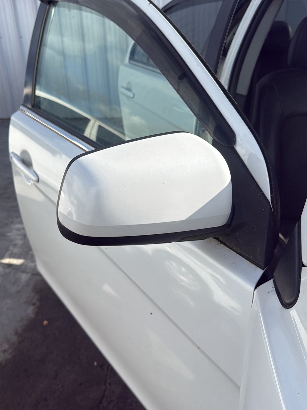 2004-2012 Mitsubishi Galant DJ CY4A - Right Door Mirror PN: