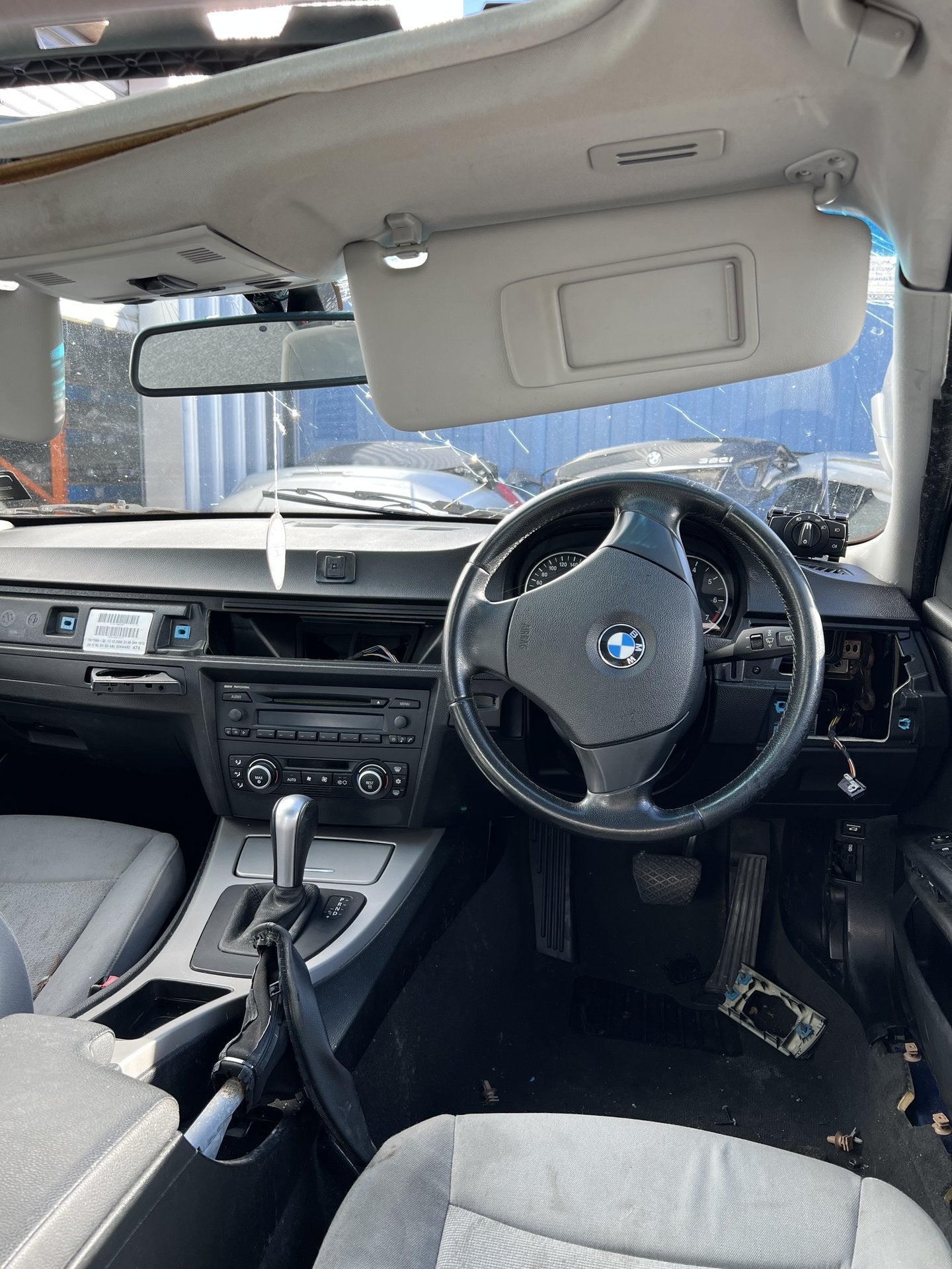 2005-2013 BMW 320i