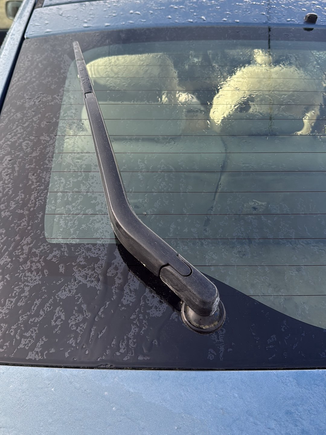 2004-2009 Toyota Prius- Rear Wiper Arm PN: