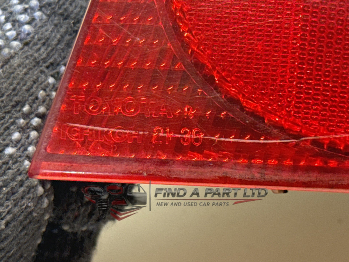 1998 Toyota Caldina - Right Taillight PN: 21-36