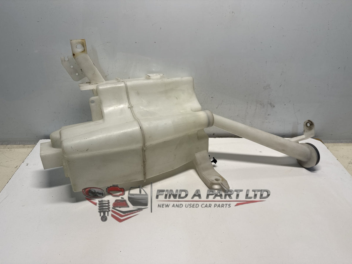 2008 Nissan X-Trail T31 - Washer Bottle PN: