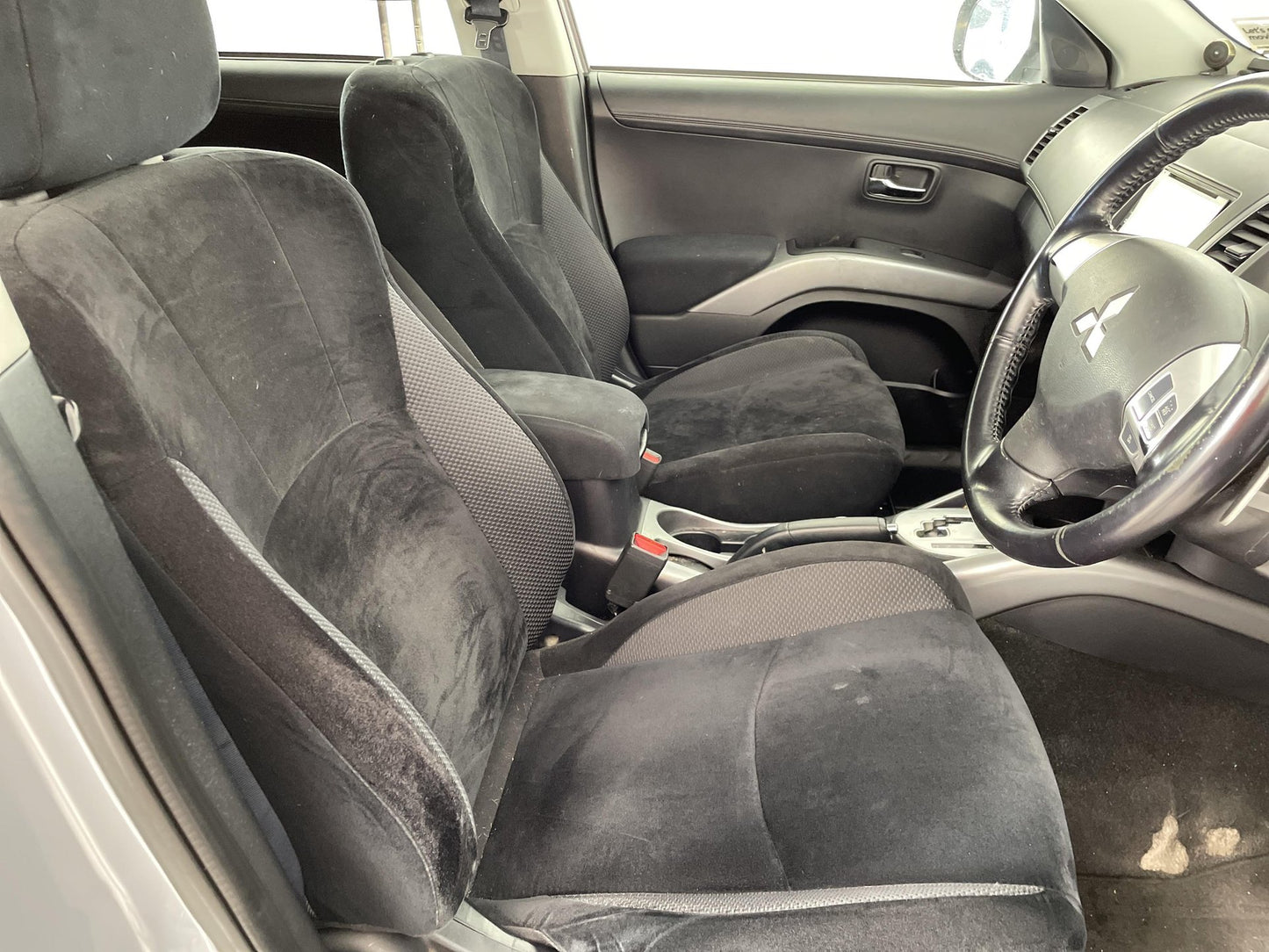 2006-2012 Mitsubishi Outlander CW5W