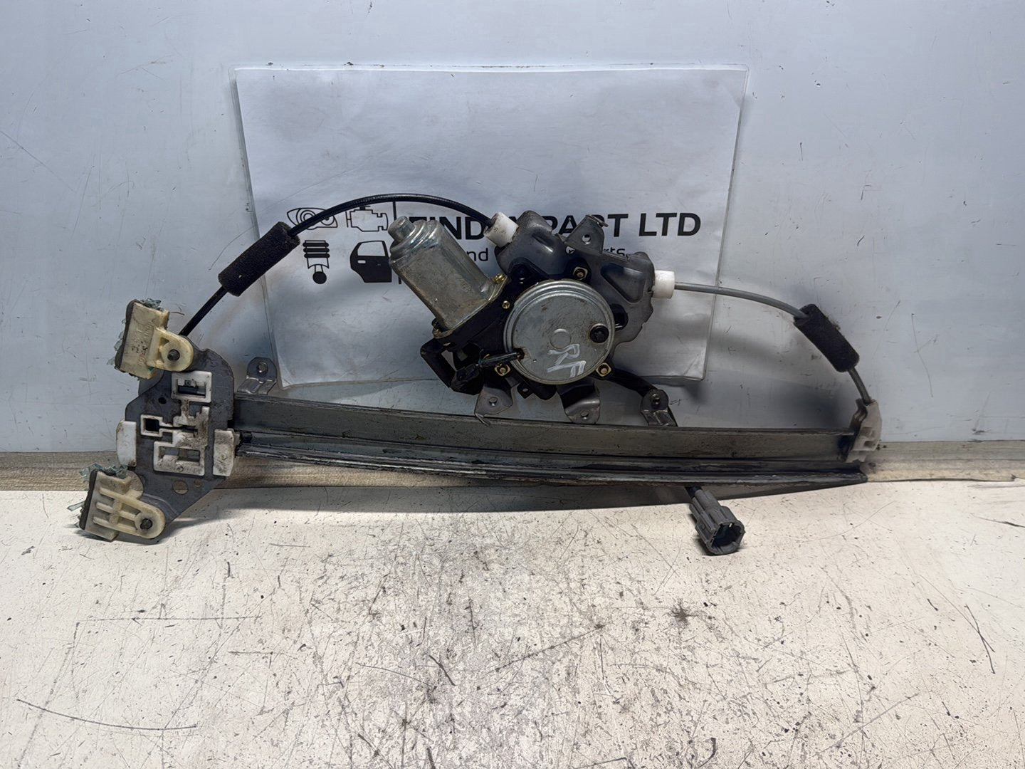 1995-2002 Nissan Primera P11 - Right Front Window Regulator/Motor PN:
