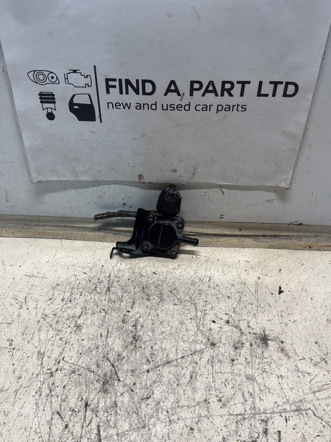 2006-2012 Toyota Hiace - Differential Exhaust Pressure Sensor PN: 89480-26010