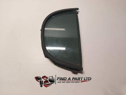 2002 Toyota Vitz P10 - Right Rear Quarter Door Glass PN: NSG.M31G8