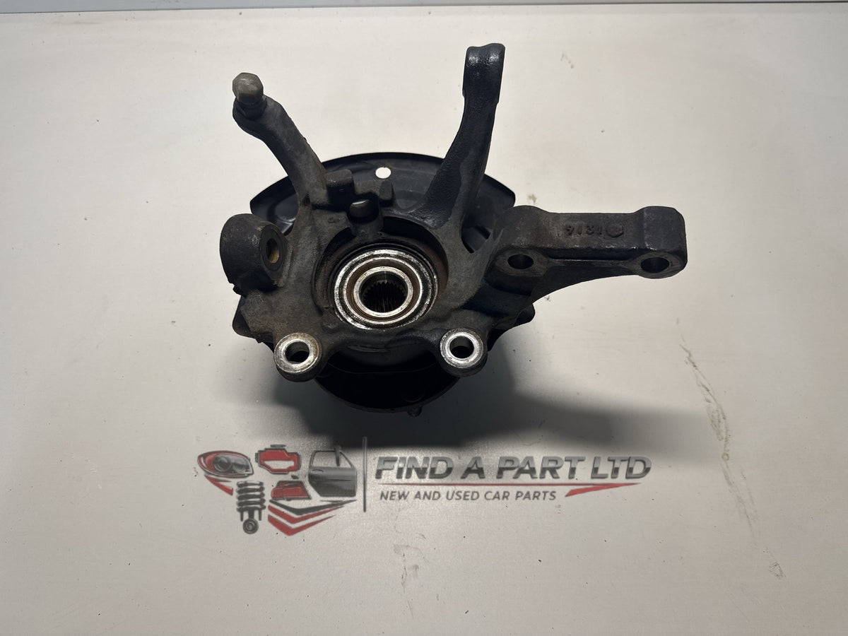 2006 Nissan X-Trail T30 - Left Front Hub Assembly PN: