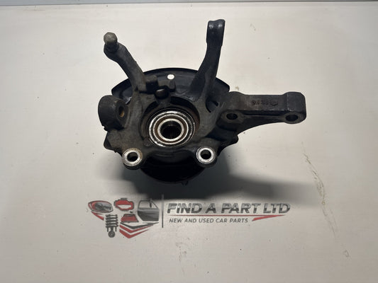 2006 Nissan X-Trail T30 - Left Front Hub Assembly PN: