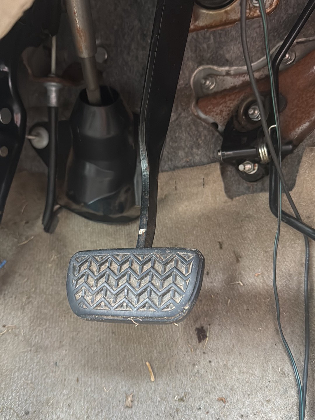 2003-2011 Toyota Raum Z20 NCZ20 - Brake Pedal PN: