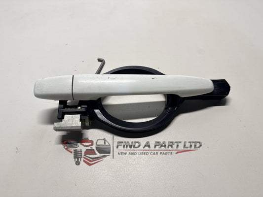 2016 Mitsubishi Outlander GF*W - Left Rear Exterior Door Handle PN: