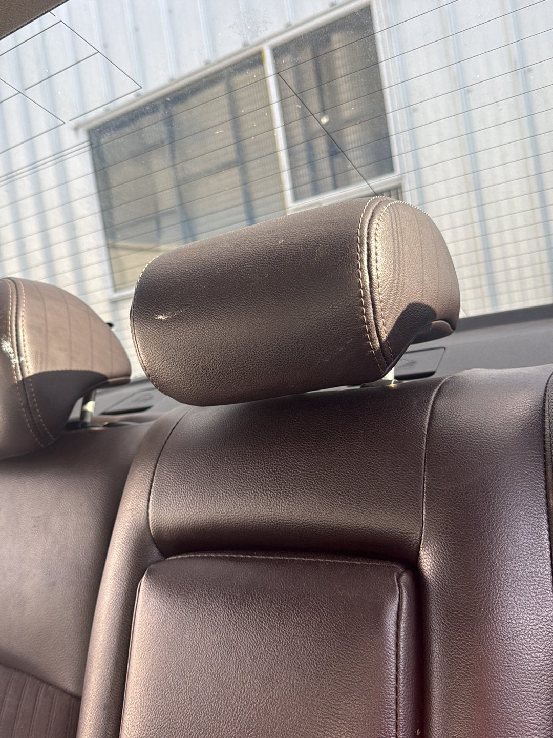 2004-2012 Mitsubishi Galant DJ CY4A - Rear Centre Headrest PN: