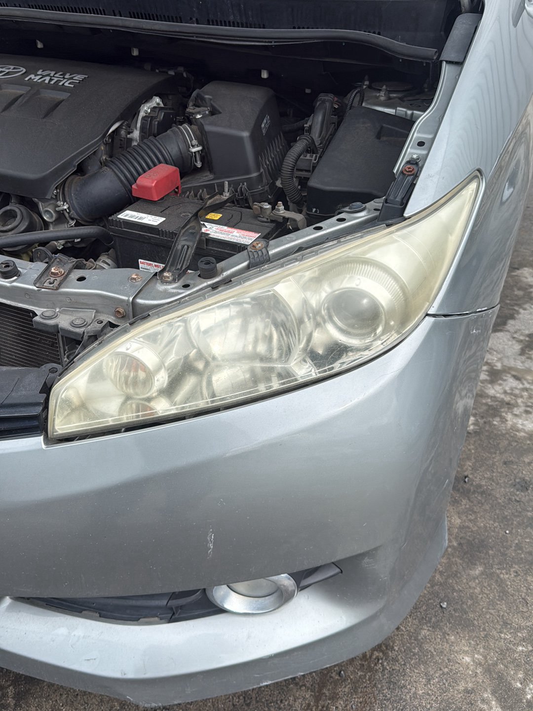 2009-2017 Toyota Wish ZGE20 - Left Headlight PN: 6815