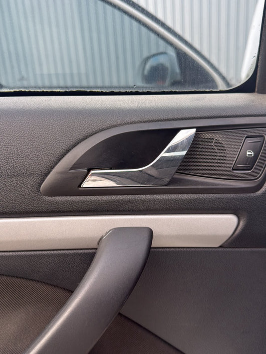 2012-2020 Skoda Octavia 5E - Left Rear Door Interior Handle PN: