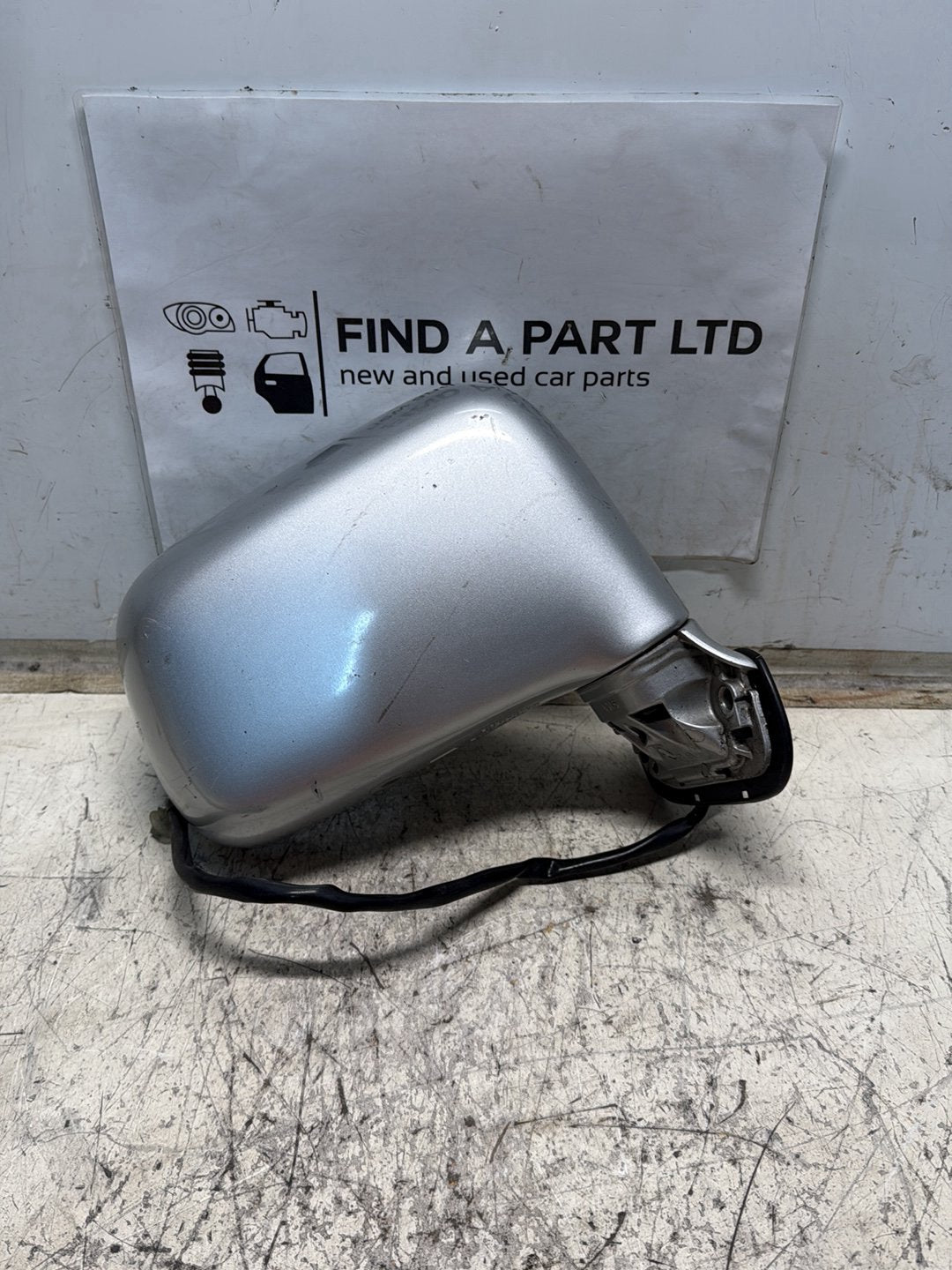 1995-1998 Honda Odyssey - Right Door Mirror PN: