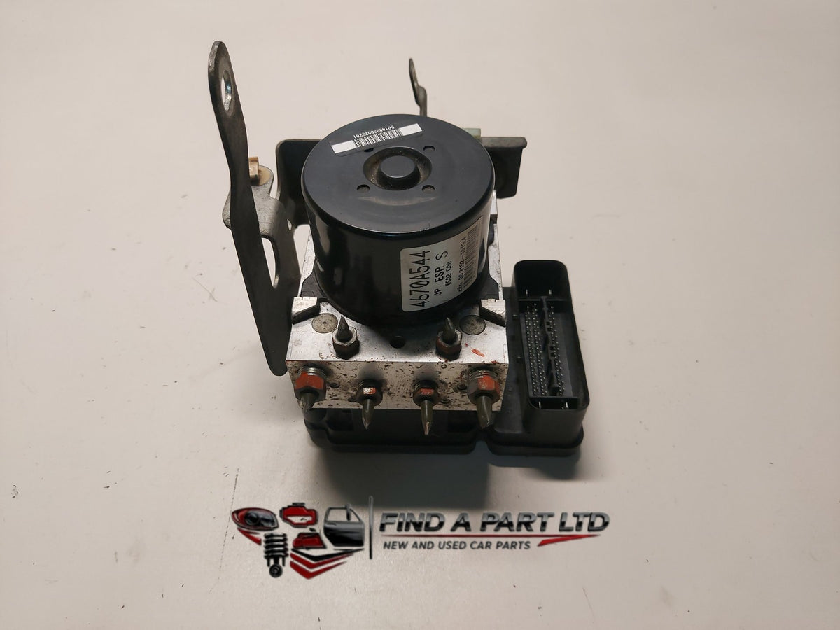 2010 Mitsubishi Outlander CW*W - ABS Pump/Modulator PN: 4670A544