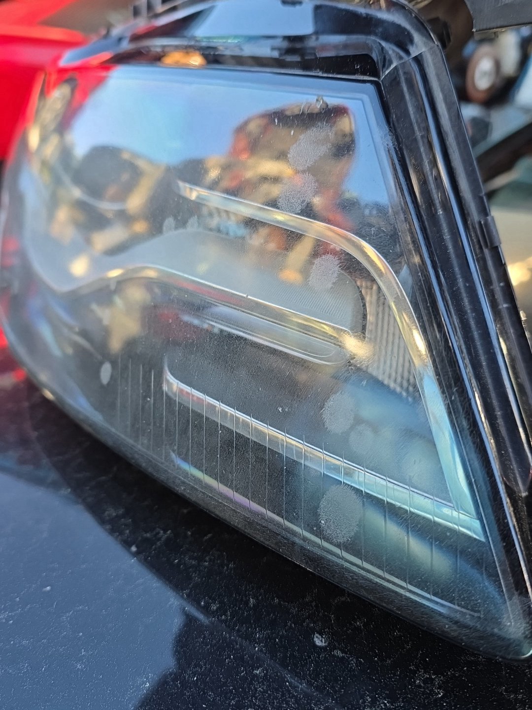 Feb 2008 to Jun 2012- Audi A4 B8 8K- Right Headlight- Xenon-Non Adaptive Type
