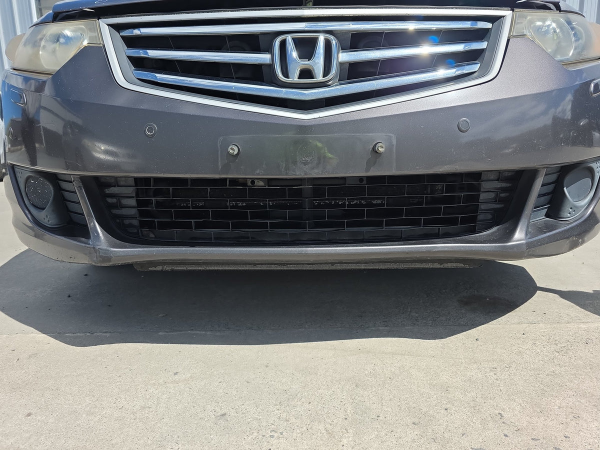 2008 Honda Accord CW - Bumper Grille PN: