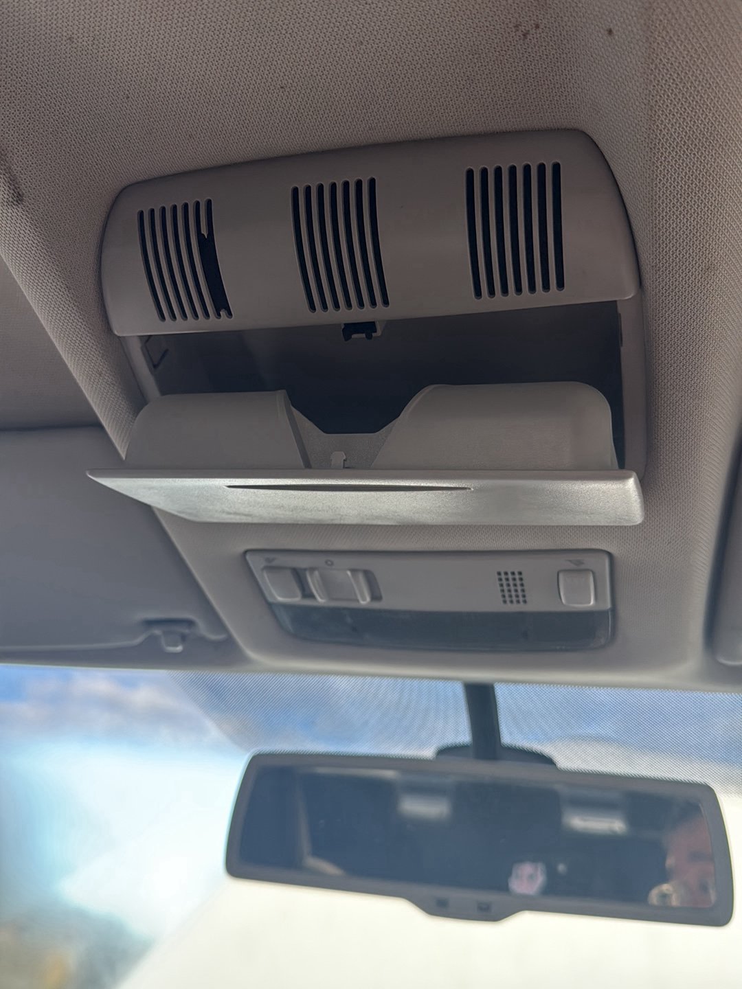 2012-2020 Skoda Octavia 5E - Sunglass Holder PN: