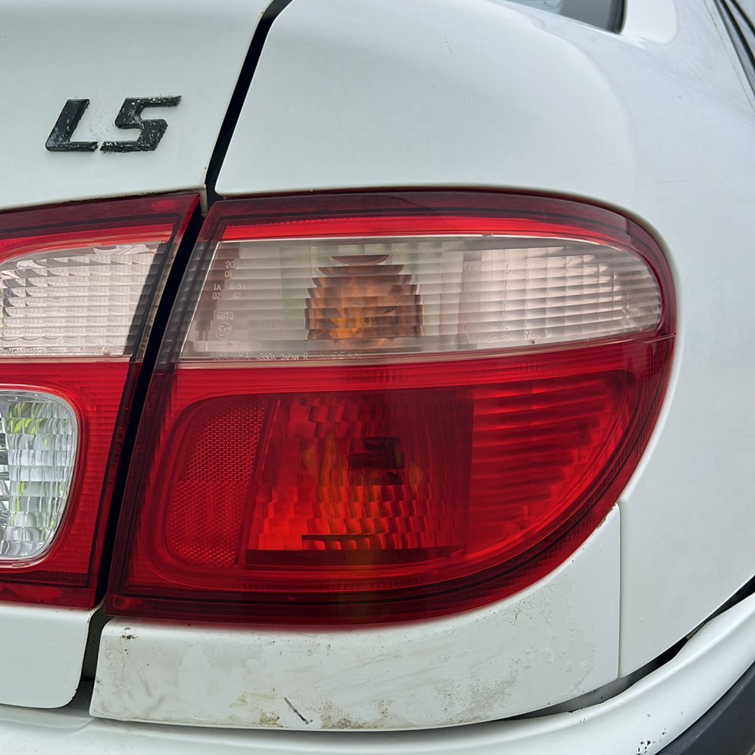 2000-2005 Nissan Pulsar N16 JN1CFAN16A0007646 - Right Taillight PN: