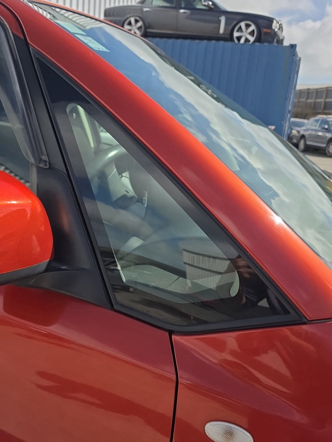 2006-2012 Suzuki SX4 YA11S - Right Font Quarter Glass PN: