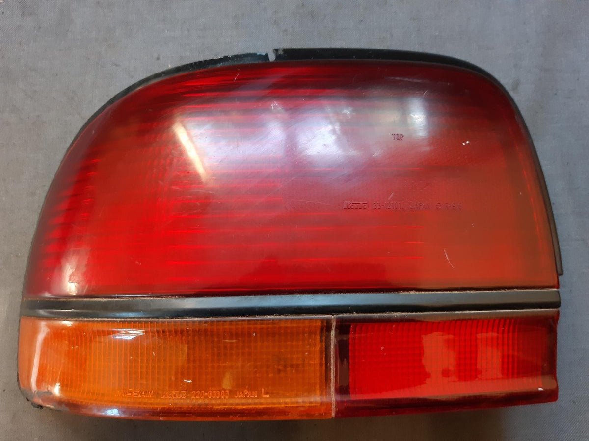 Sep 1993 to Sep 1997 - Nissan Bluebird U13 - Left Taillight