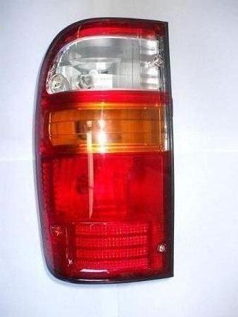 Nov 2001 to Mar 2005 - Toyota Hilux SR5 Utility - Left Taillight - Back, Type