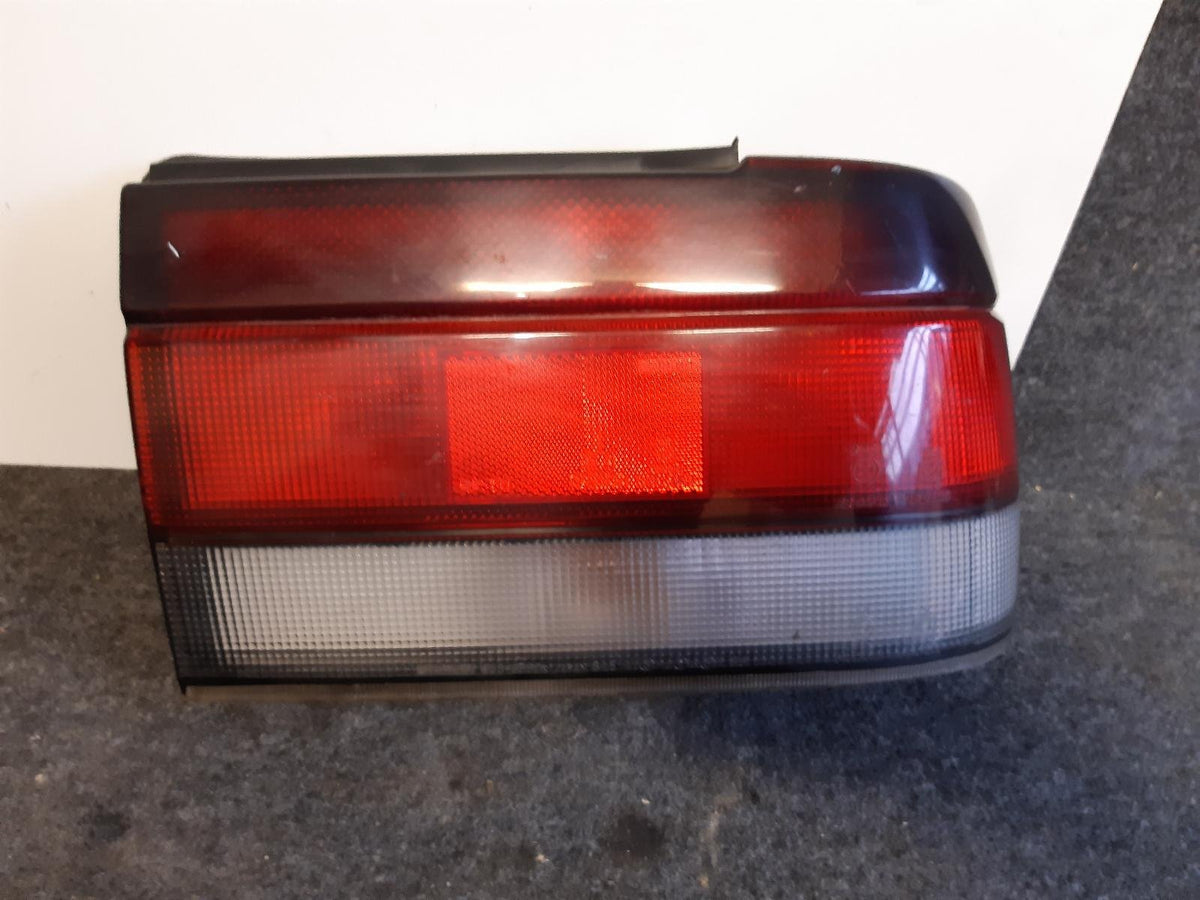 Sep 1988 to Sep 1992 - Mitsubishi Lancer CA CB Sedan Hatchback 5 Door - Right Taillight