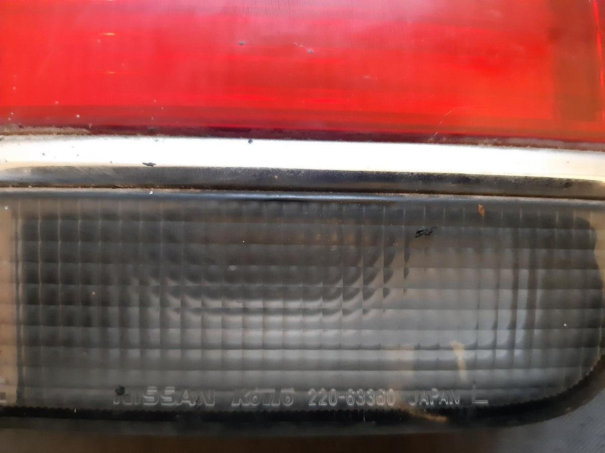 Sep 1993 to Sep 1997 - Nissan Bluebird U13 - Left Taillight