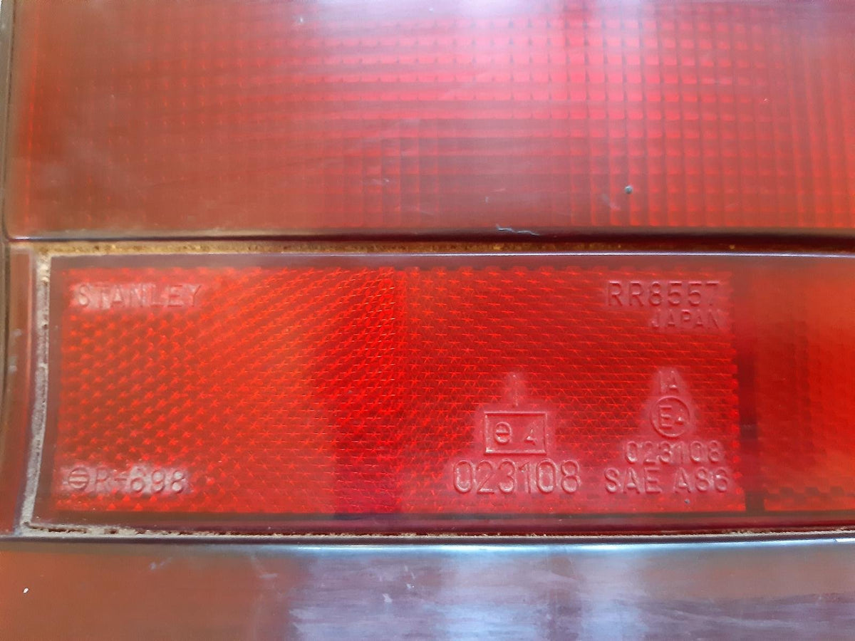 Sep 1988 to Sep 1992 - Mitsubishi Lancer CA CB 3 Door - Right Taillight