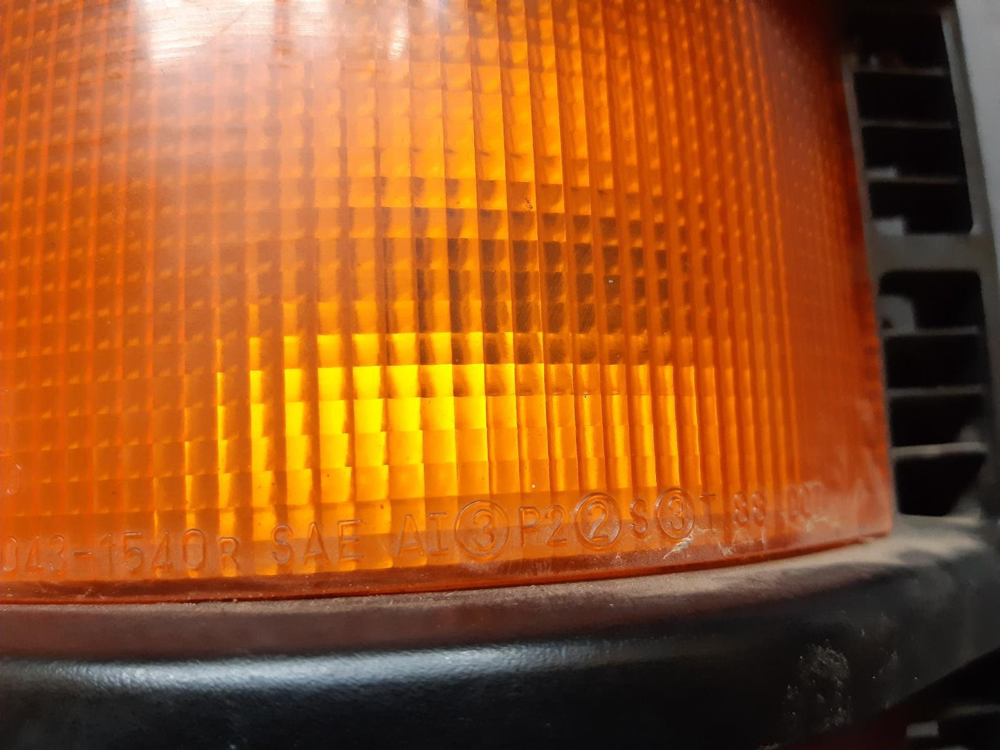 1993-1998 Mitsubishi Pajero NK - Right Taillight PN: