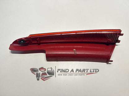 2008 Citroen C4 LC - Left Rear Reflector Light PN: 4CZX-13405-D