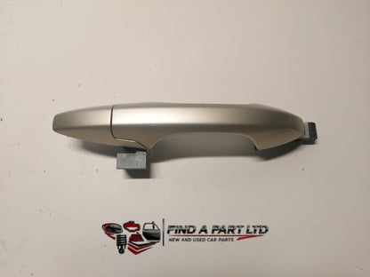 2007 Honda CR-V RE4 - Left Front Exterior Door Handle PN:
