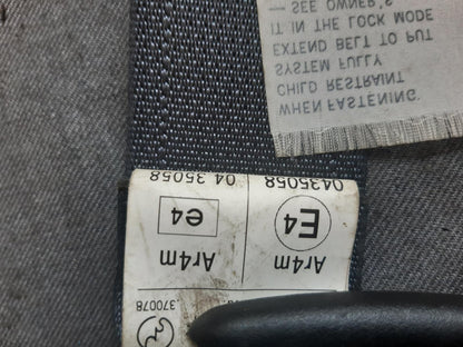 Nov 2006 to Sep 2009 - Mitsubishi Outlander ZG - Right Rear Centre Seat Belt - Mid