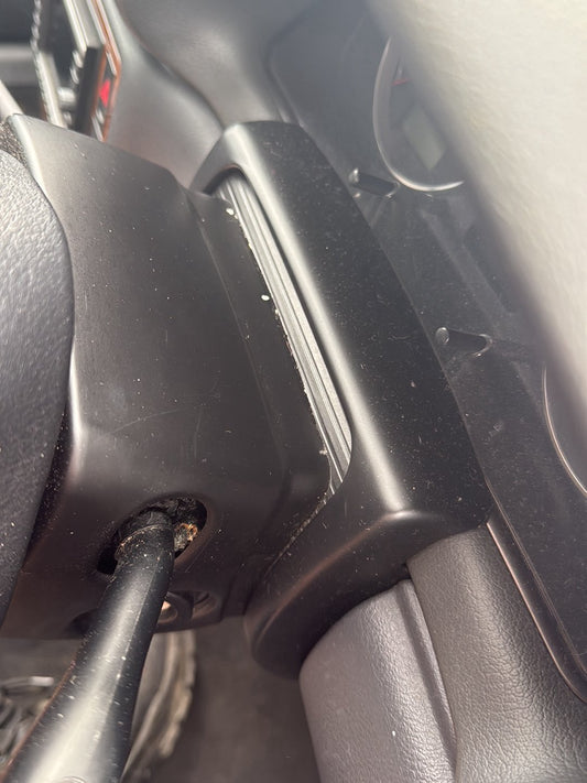 1998-2005 Volkswagen Passat- Steering Column Shroud PN:
