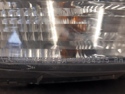 Jul 2008 to Sep 2015 - Holden Captiva/Captiva 5 CG Maxx - Right Headlight - (4Th Vin = D)