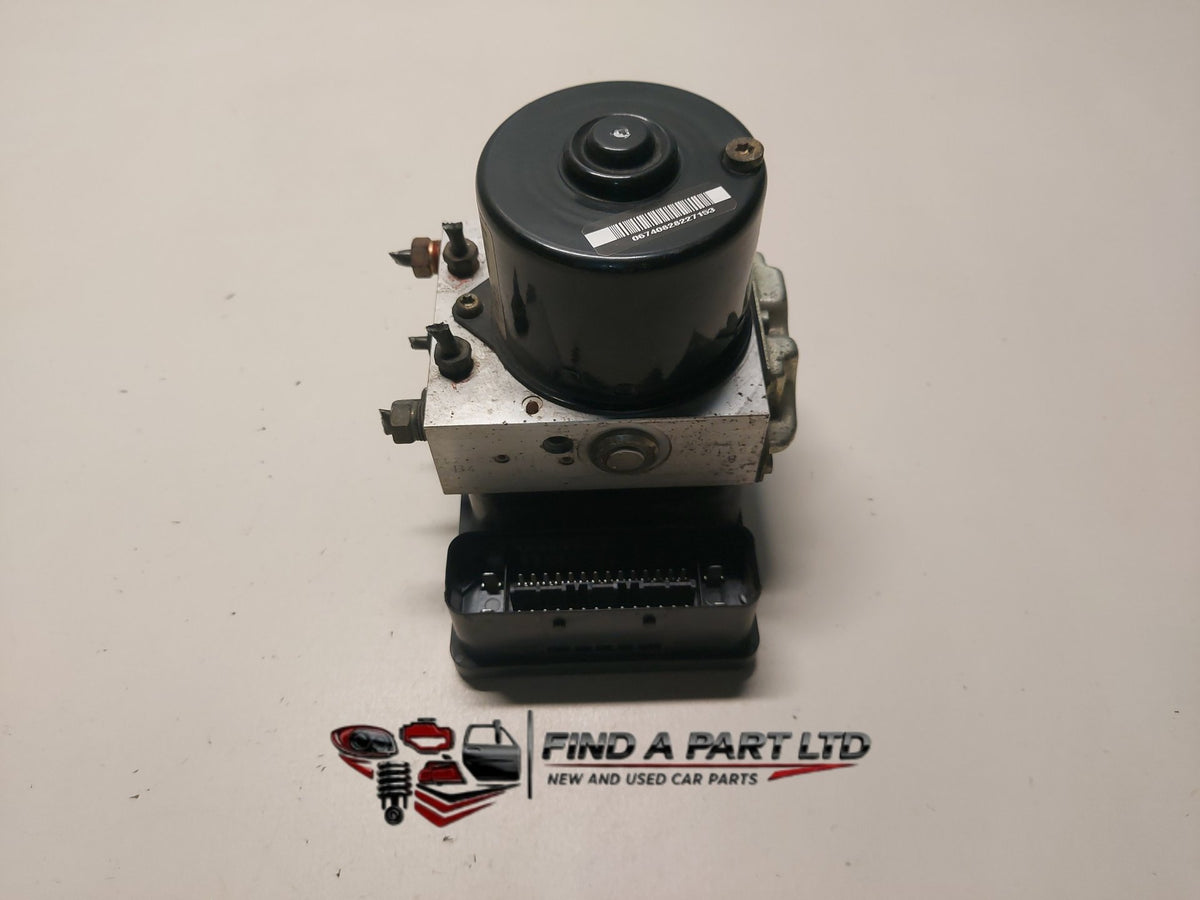 2008 Mitsubishi Outlander CW*W - ABS Pump/Modulator PN: 4670A039