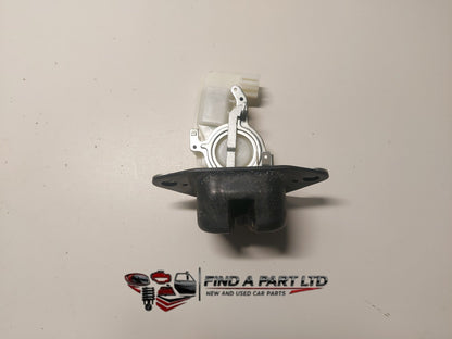 2007 Honda CR-V RE4 - Tailgate Lock Mechanism PN:
