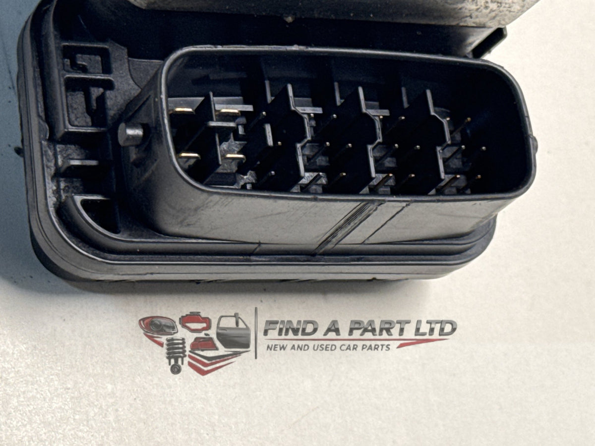 2000 to 2006 - Toyota Estima XR30 XR40 - ABS Pump/Modulator