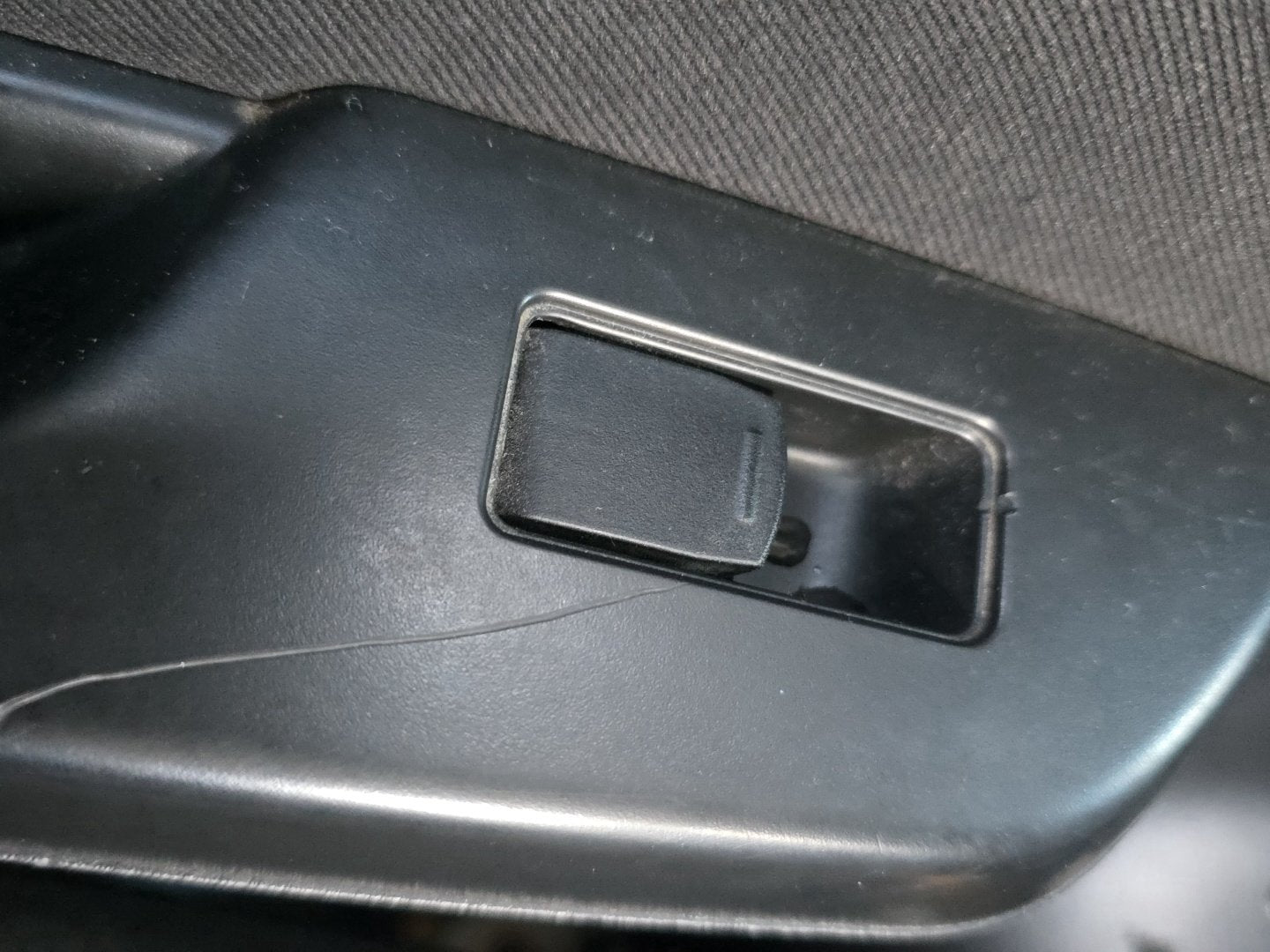 2010-2016 Suzuki Swift FZ FZ82S - Left Rear Window Switch PN: