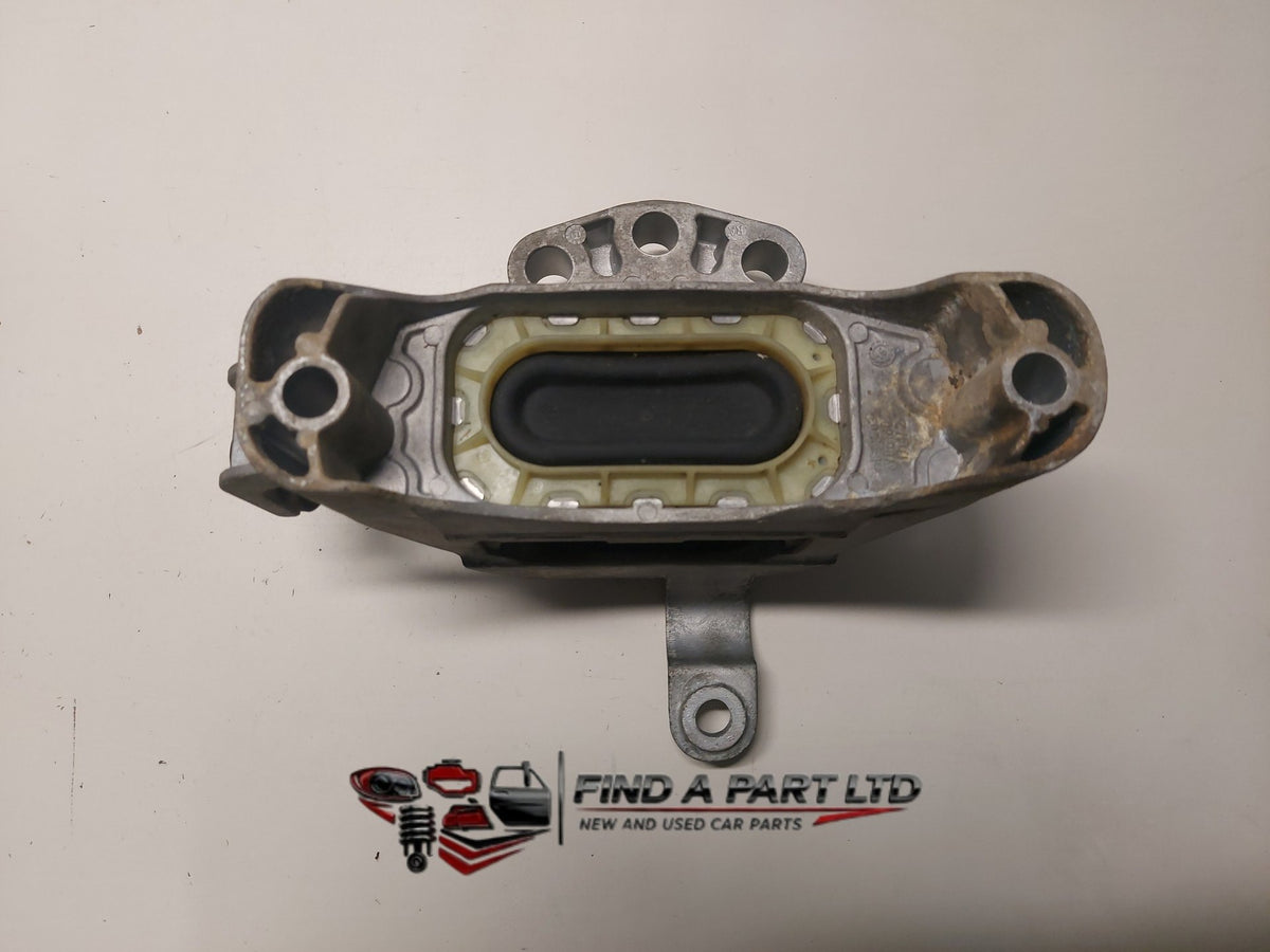 2015 Holden Cruze JH - Front Engine Mount PN: P1 13 347 455