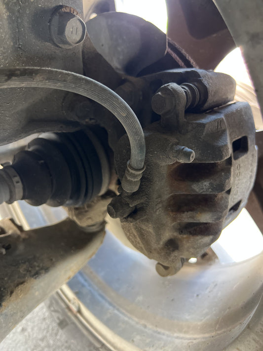 2013 Subaru Forester SJ5 - Right Front Caliper PN: