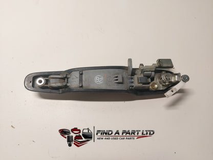 2000 to 2006 - Toyota Estima XR30 XR40 Imported - Right Front Door Exterior Handle