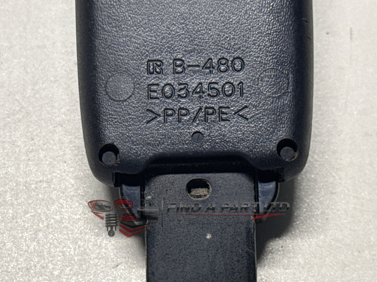 2004 Toyota Corolla E120 - Right Front Seat Belt Stalk PN: E034501