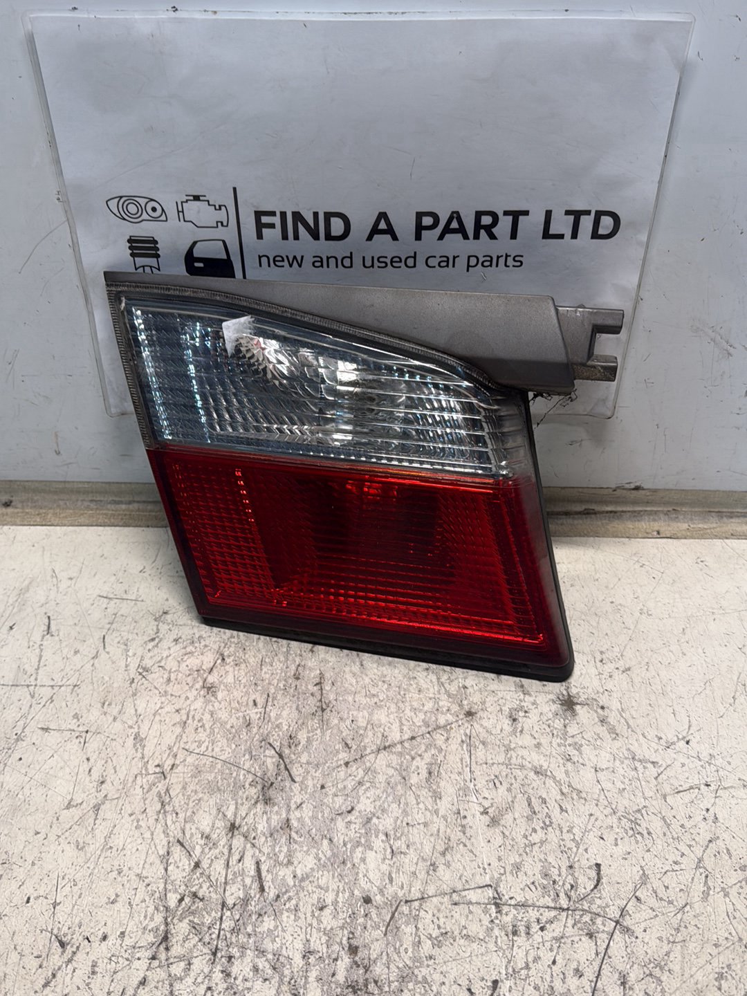 1995-2002 Nissan Primera P11 - Left Tailgate Light PN: 4842B