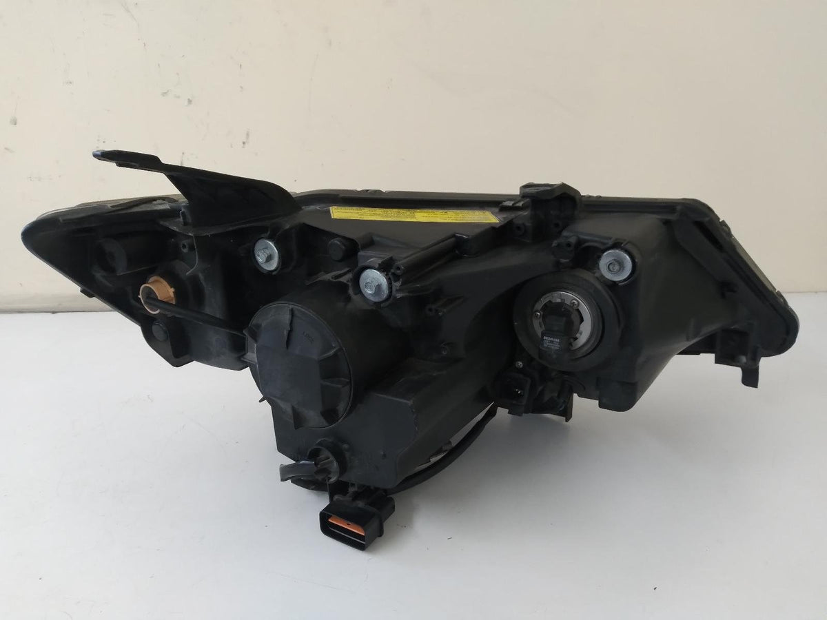 Nov 2007 to Sep 2009 - Mitsubishi Outlander ZG - Left Headlight - Xenon Type