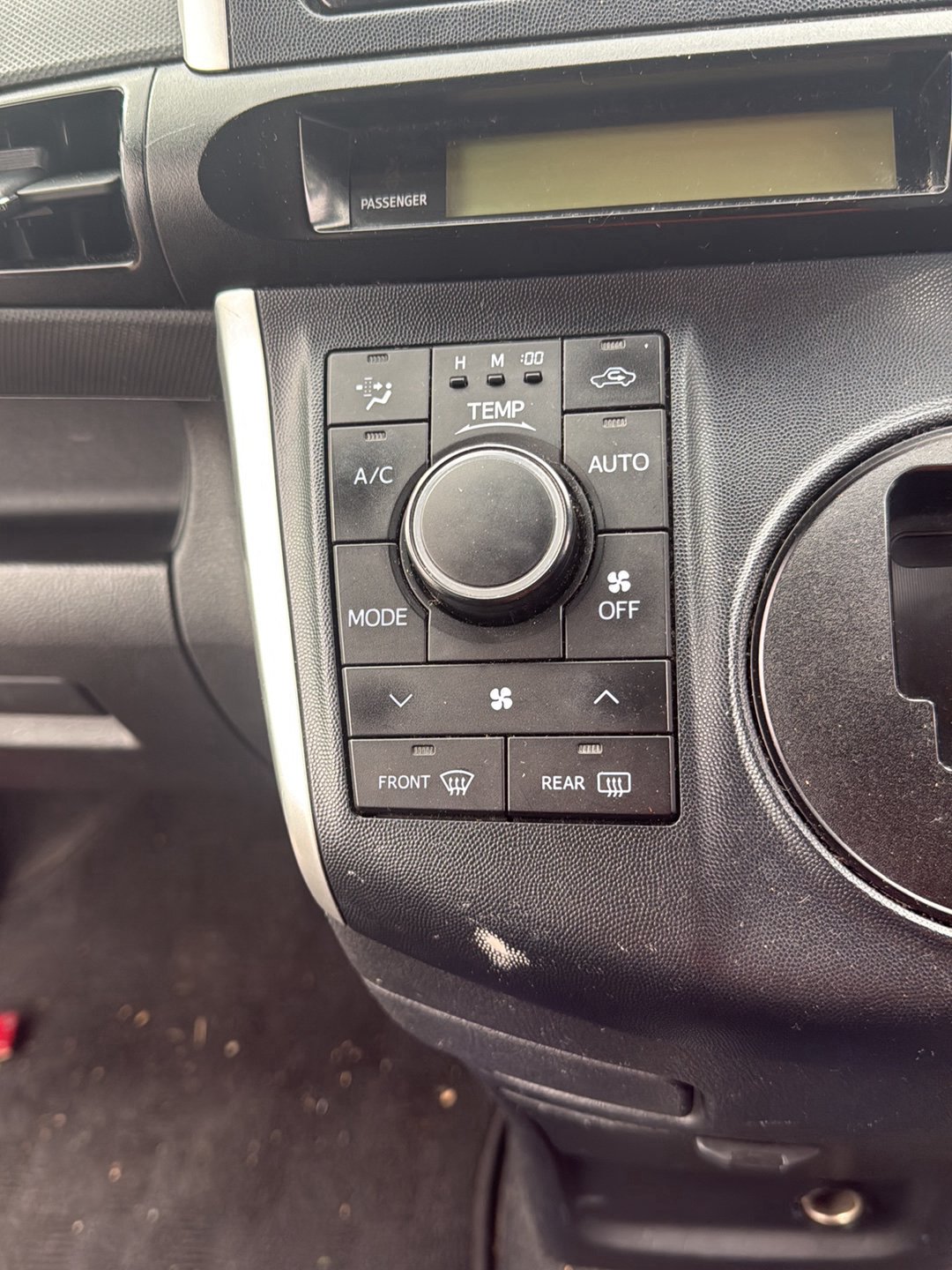 2009-2017 Toyota Wish ZGE20 - Heater/AC Controls PN: