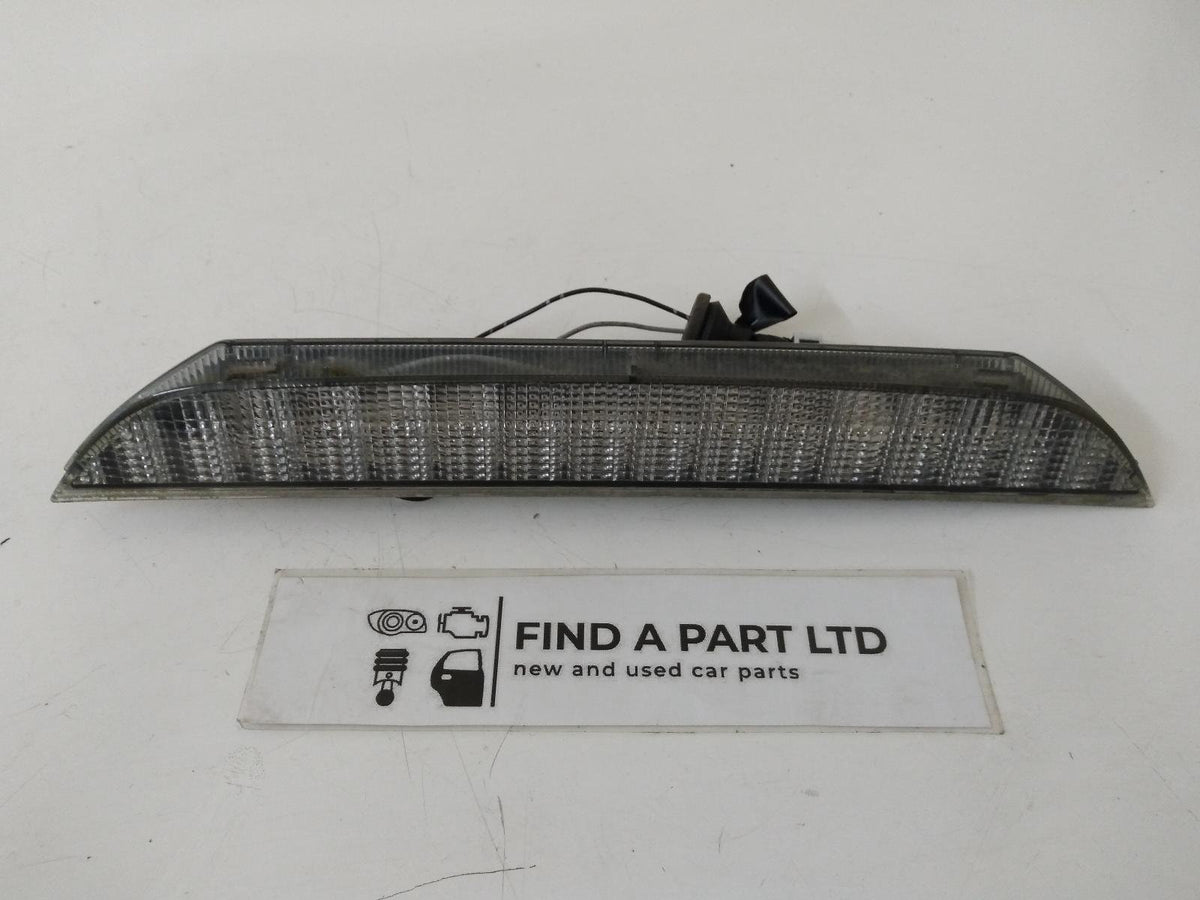 Nov 2006 to Sep 2009 - Mitsubishi Outlander ZG - High Level Stoplight