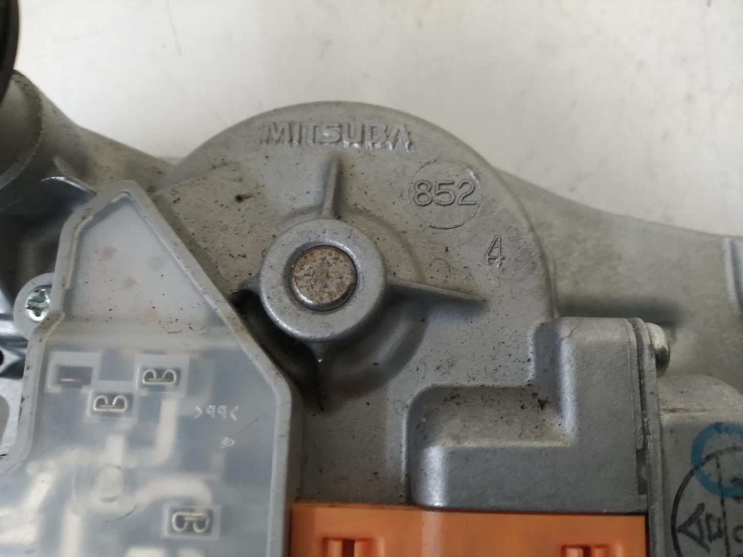 2007-2013 Nissan X-Trail - Rear Wiper Motor PN:
