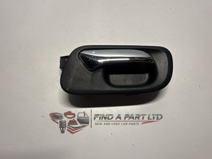 2002 Honda Avancier TA - Right Rear Door Interior Handle PN: